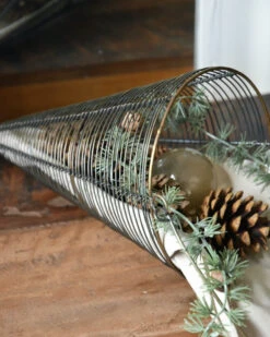 Woondecoratie -Woondecoratie antiek look draadmand horizontaal met hengsel ib laursen 1