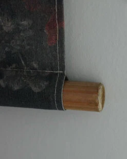 Brocante Wanddoek Met Bloemen 11 Brocante Wanddoek Met Bloemen -Woondecoratie brocante wanddoek met bloemen 2