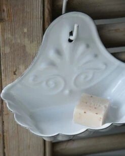Brocante Zeep Bakje Wit Emaille, IB Laursen 12 Brocante Zeep Bakje Wit Emaille, IB Laursen -Woondecoratie brocante zeep bakje wit emaille ib laursen 4