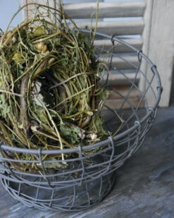 Draad Mand 'etagère' Op Voet -Woondecoratie draad mand etagere op voet 2