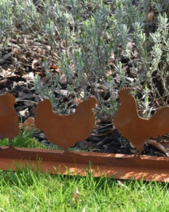 Familie Kip Met Haan Ecoroest Tuindecoratie -Woondecoratie familie kip met haan ecoroest tuindecoratie 2