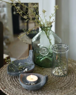 Glazen Apothekers Fles In Het Groen Met Embleem Klein, IB Laursen 14 Glazen Apothekers Fles In Het Groen Met Embleem Klein, IB Laursen -Woondecoratie glazen apothekers fles in het groen met embleem groot ib laursen 5