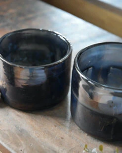 Glazen Theelichten In Donker Parelmoer Set Van Twee, Brynxz -Woondecoratie glazen theelichten in donker parelmoer set van twee brynxz 3