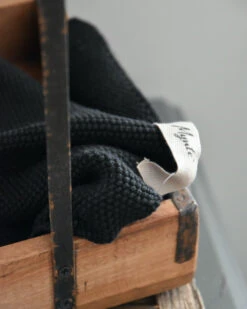 Handdoek Mynte Zwart, IB Laursen -Woondecoratie handdoek mynte zwart ib laursen 3