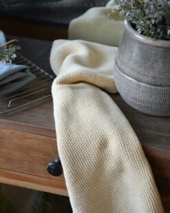 Handdoek Zacht Geel Lemonade, IB Laursen 13 Handdoek Zacht Geel Lemonade, IB Laursen -Woondecoratie handdoek zacht geel lemonade mynte ib laursen 3