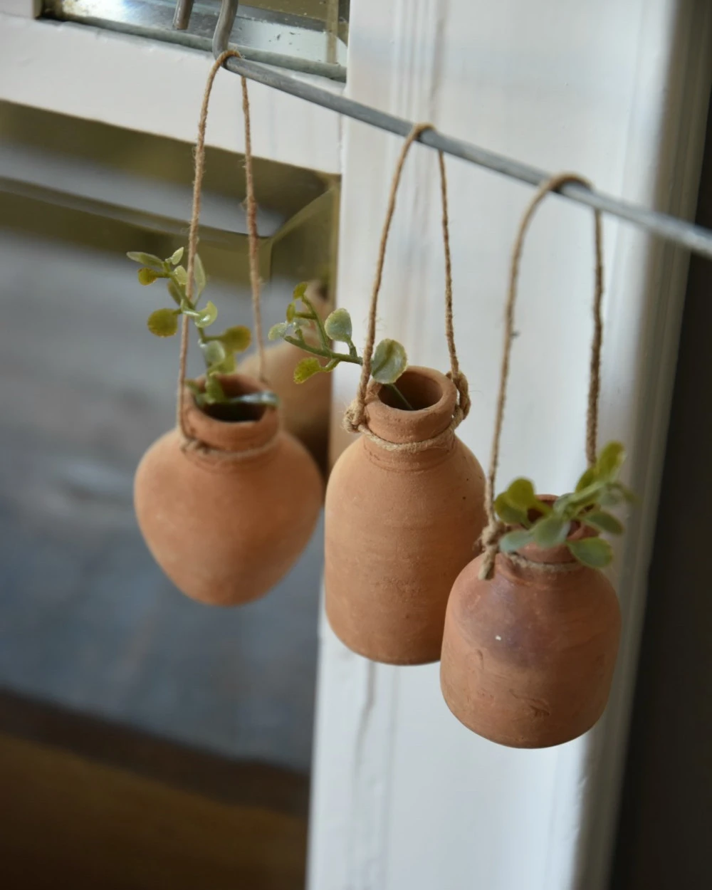 Handgemaakte Aardewerk Flesjes Met Ophang Touw Set Van 3, IB Laursen 4 Handgemaakte Aardewerk Flesjes Met Ophang Touw Set Van 3, IB Laursen - Afbeelding 2