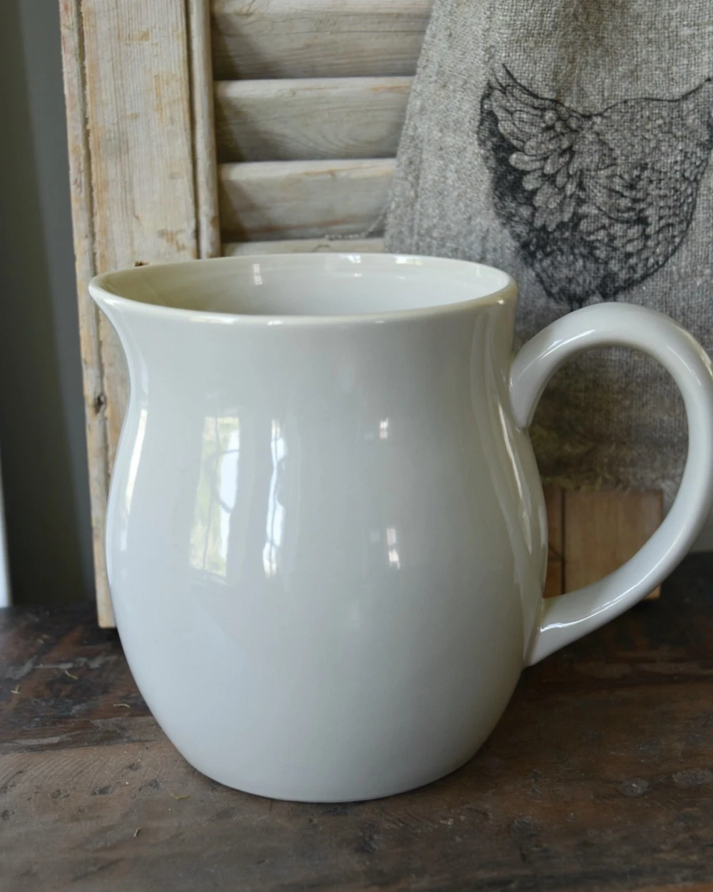 Kan Met Groot Oor In Zachte Zand Taupe Tint, Mynte Latte 2 Kan Met Groot Oor In Zachte Zand Taupe Tint, Mynte Latte