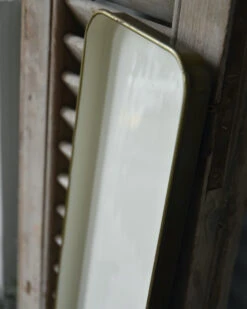 Langwerpige Room Kleurige Tray Met Antiek Look Rand, IB Laursen -Woondecoratie langwerpige room kleurige tray met antiek look rand ib laursen 4