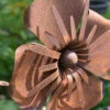 Metalen Tuinsteker Roestbloem Anemoon 2 Metalen Tuinsteker Roestbloem Anemoon -Woondecoratie metalen tuinsteker roestbloem anemoon