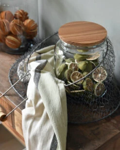 Woondecoratie 45 Ovale Flexibele Draadmand Met Houten Hengsels, IB Laursen