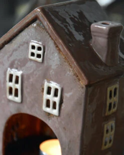 Pastel Lila Theelicht Huis Met Open Ramen Nyhavn, IB Laursen -Woondecoratie pastel lila theelicht huis met open ramen nyhavn ib laursen 1 6