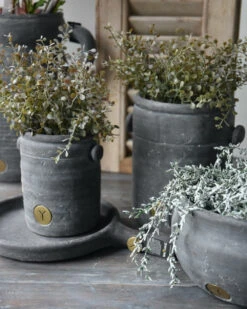 Pot Met Twee Dop Oortjes Vintage Grijs Klein, Brynxz -Woondecoratie pot met twee dop oortjes vintage grijs klein brynxz 2