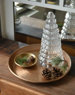 Rond Plateau Met Blad Patroon Antiek Goud/messing Look, IB Laursen -Woondecoratie rond plateau met blad patroon antiek goudmessing look ib laursen 4