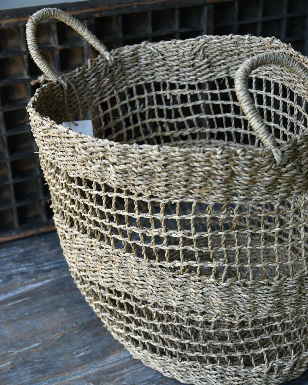 Ronde Mand Met Opgewerkte Structuur Middel Met Handvaten, IB Laursen 8 Ronde Mand Met Opgewerkte Structuur Middel Met Handvaten, IB Laursen - Afbeelding 7