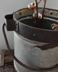 Stoere Zinken Emmer Met Hengsel -Woondecoratie stoere zinken emmer met hengsel 1