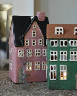 Theelicht Pakhuis Nyhavn Roze Met Zwart Dak, IB Laursen -Woondecoratie theelicht pakhuis nyhavn roze met zwart dak ib laursen 5