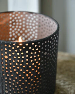 Windlicht Van Metaal Met Ronde Gaatjes Cirkel Patroon -Woondecoratie windlicht van metaal met ronde gaatjes cirkel patroon 2