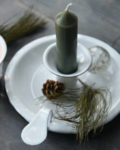 Wit Emaille Kandelaar Met Oor, IB Laursen -Woondecoratie wit emaille kandelaar met oor ib laursen 2