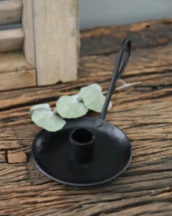 Zwarte Metalen Kandelaar Met Oor, IB Laursen -Woondecoratie zwarte metalen kandelaar met oor ib laursen 3