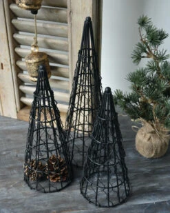 Zwarte Punt Draad Manden Set Van 3 Maten, Brynxz. -Woondecoratie zwarte punt draad manden set van 3 maten brynxz 7